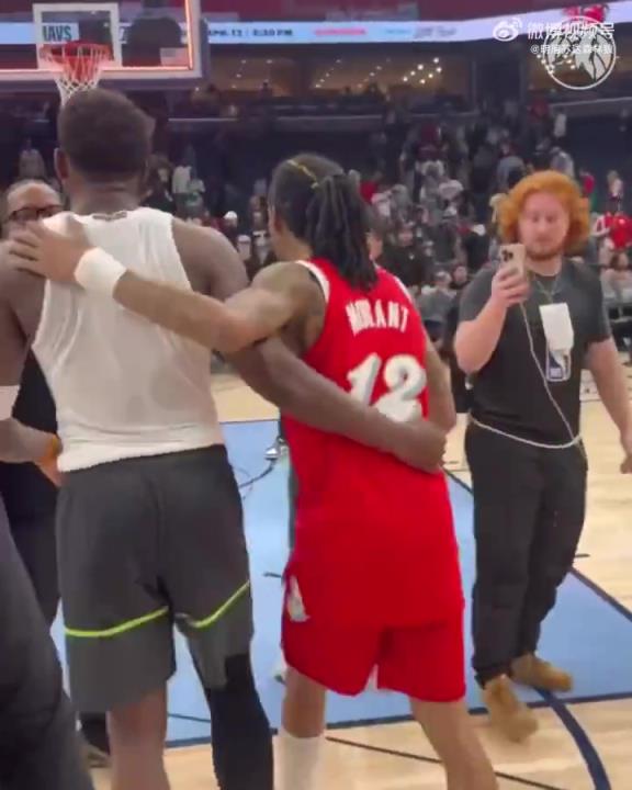 狼王&槍王惺惺相惜！華子賽后與莫蘭特相互致意！