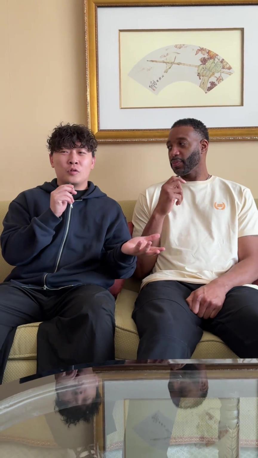 小伙子你真勇啊，在麥迪面前“那個，那個”的