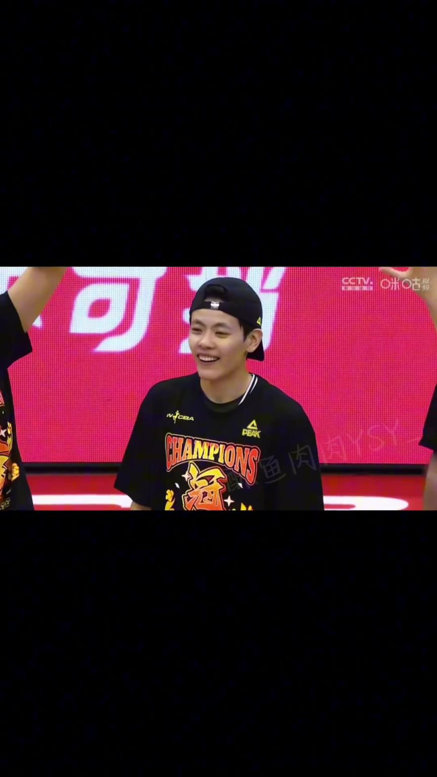 以小搏大以弱勝強 ；從不被看好，到站到最高的領獎臺...